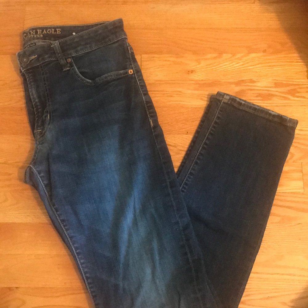 American Eagle Straight Jeans